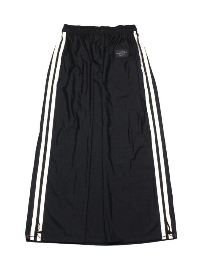 Wild Pleasure - Skirt Reflective Longskirt Cargo Nylon Crinkle Hitam Gorpcore Streetwear Techwear Pocket